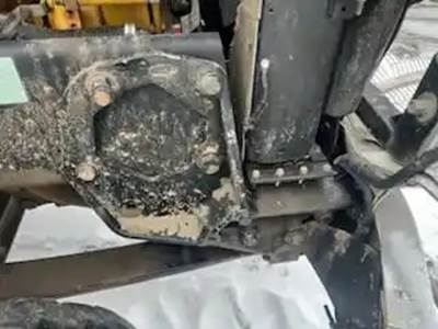 Peterbilt 385 Frame Horn