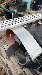 Kenworth T800 Fuel Tank Strap / Bracket