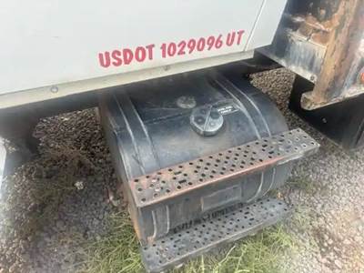 Ford LN7000 Left Fuel Tank