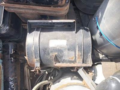 Ford LN8000 Right Fuel Tank