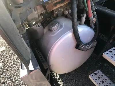 Freightliner Cascadia 125 Left Fuel Tank