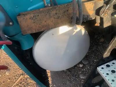 Freightliner Cascadia 125 Left Fuel Tank