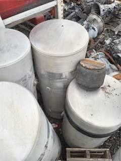 Freightliner Cascadia 125 Left Fuel Tank