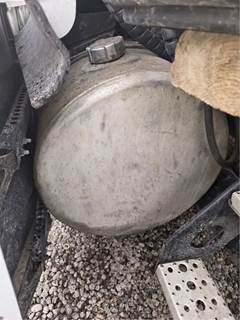 Freightliner Cascadia 125 Left Fuel Tank