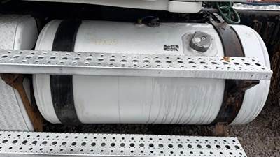 Freightliner Cascadia 125 Left Fuel Tank