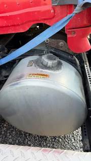 Freightliner Cascadia 125 Right Fuel Tank