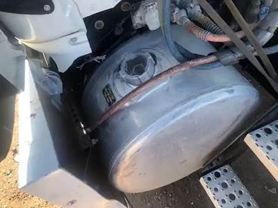Freightliner Cascadia 126 Left Fuel Tank