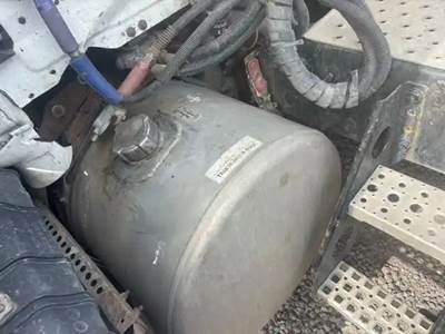 Freightliner Cascadia 126 Left Fuel Tank