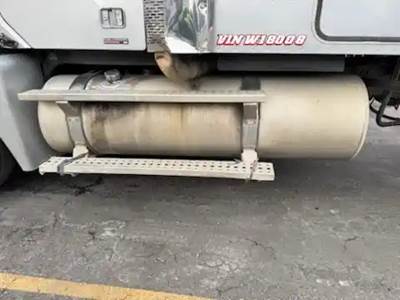Freightliner Columbia 120 Left Fuel Tank
