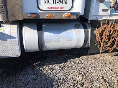 Freightliner Coronado 122 Left Fuel Tank for a 2013 Freightliner Coronado 12
