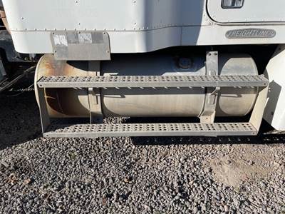 Freightliner FLD112 Left Fuel Tank