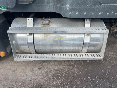 Freightliner FLD112 Left Fuel Tank