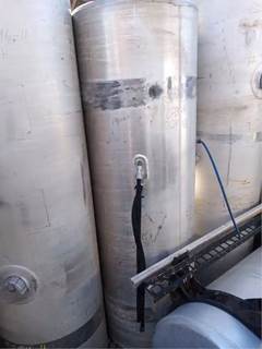 Freightliner FLD120 Right Fuel Tank