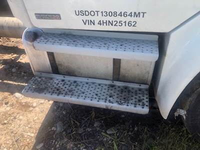 Freightliner M2 106 Right Fuel Tank