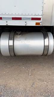 Freightliner M2 112 Right Fuel Tank for a 2018 Freightliner M2 112 Medium Duty