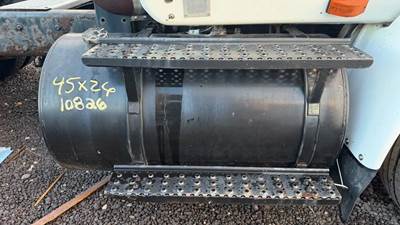 International 8600 Right Fuel Tank