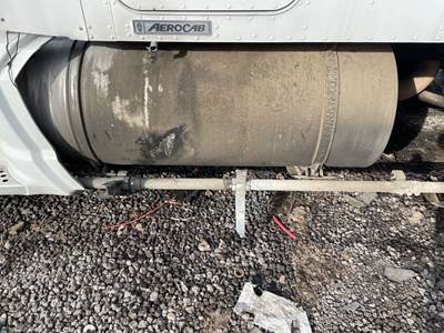 Kenworth T600 Right Fuel Tank