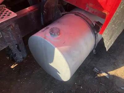 Kenworth T660 Right Fuel Tank