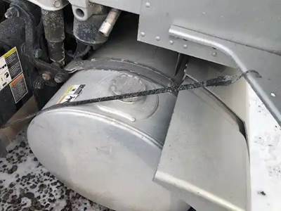 Kenworth T680 Right Fuel Tank