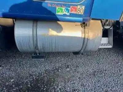 Kenworth T680 Left Fuel Tank