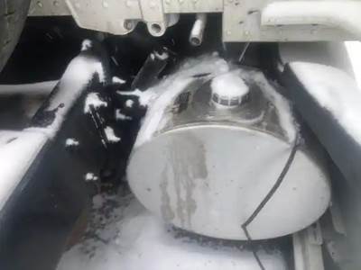 Kenworth T680 Right Fuel Tank