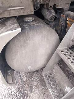 Kenworth T680 Left Fuel Tank