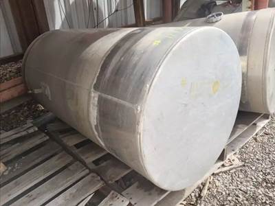 Kenworth T680 Left Fuel Tank