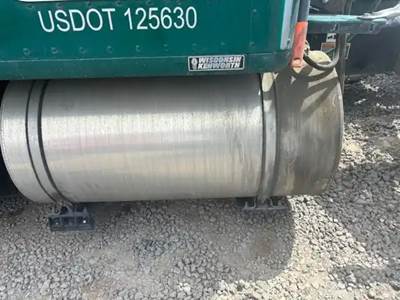 Kenworth T680 Left Fuel Tank