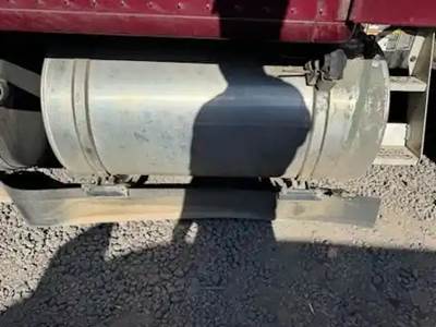 Kenworth T680 Left Fuel Tank