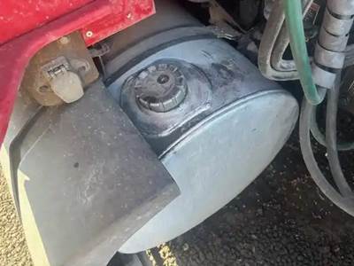 Kenworth T680 Left Fuel Tank