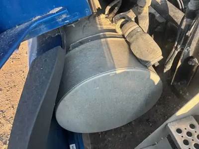 Kenworth T680 Left Fuel Tank