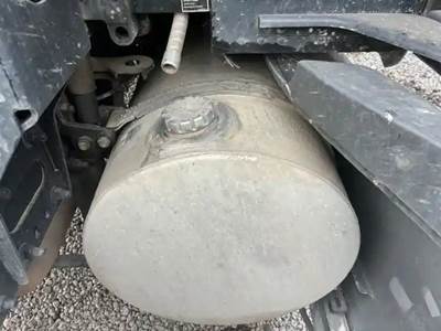 Kenworth T680 Right Fuel Tank