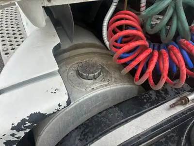 Kenworth T680 Left Fuel Tank