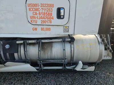 Kenworth T680 Left Fuel Tank