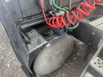 Kenworth T700 Left Fuel Tank