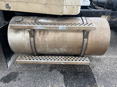 Kenworth T800 Left Fuel Tank
