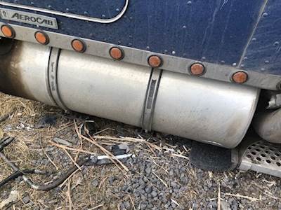 Kenworth W900 Right Fuel Tank
