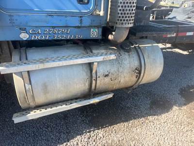 Kenworth W900 Left Fuel Tank