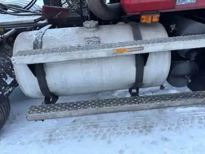 Mack CH613 Right Fuel Tank