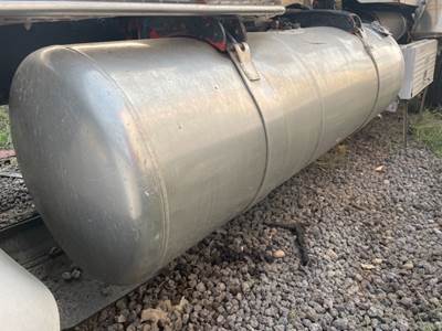 Peterbilt 379 Right Fuel Tank