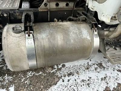 Peterbilt 379 Right Fuel Tank
