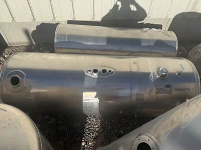 Peterbilt 379 Right Fuel Tank