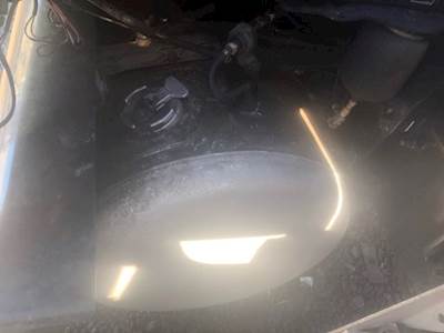 Peterbilt 386 Left Fuel Tank