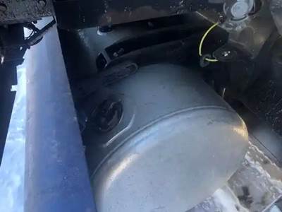 Peterbilt 386 Left Fuel Tank