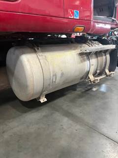 Peterbilt 387 Right Fuel Tank