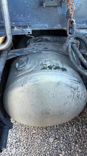 Peterbilt 387 Left Fuel Tank
