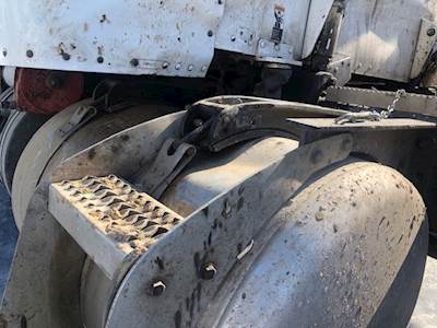 Peterbilt 389 Left Fuel Tank