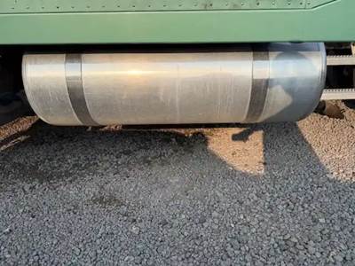 Peterbilt 389 Left Fuel Tank