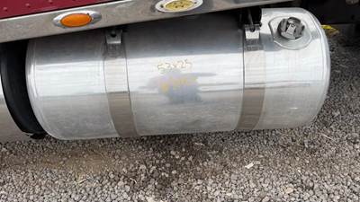 Peterbilt 389 Left Fuel Tank