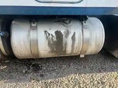Peterbilt 579 Left Fuel Tank